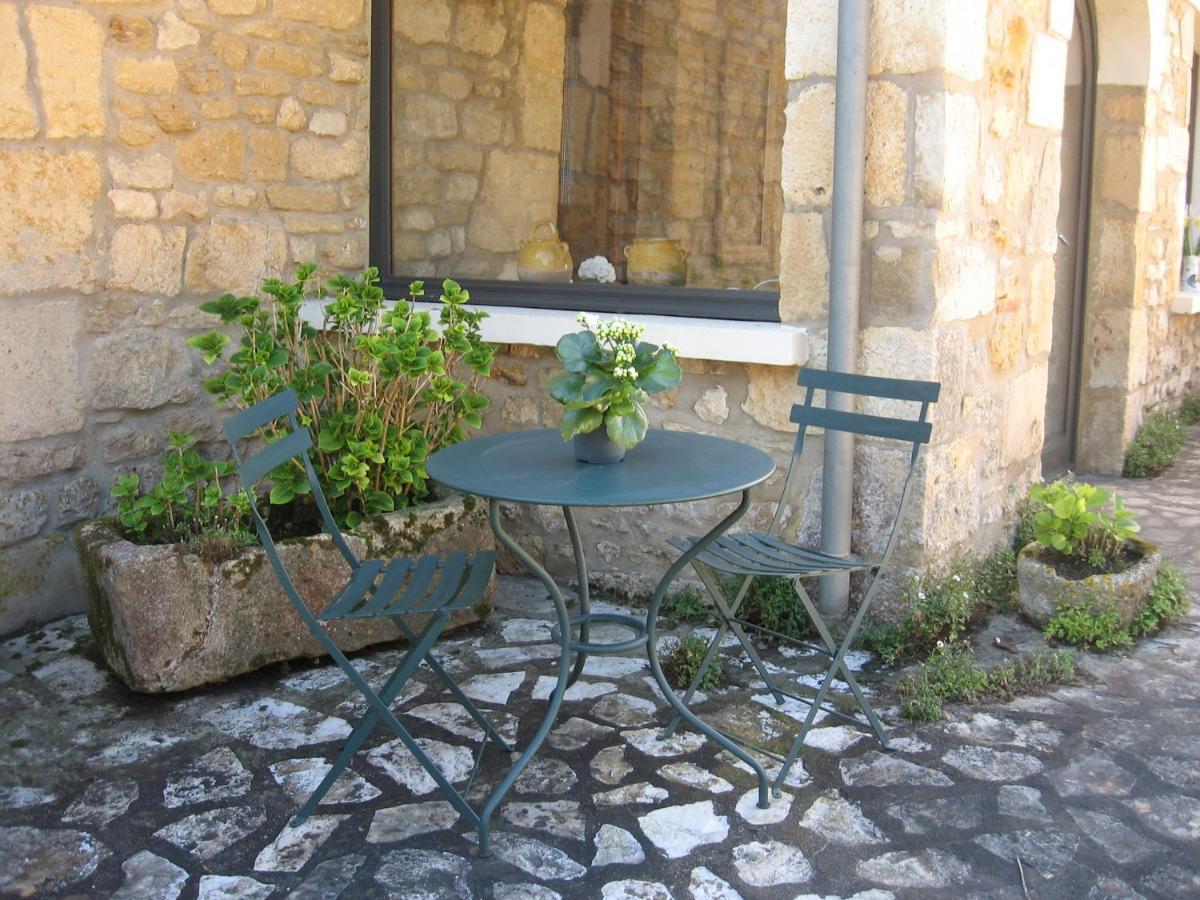 Maison De Famille Cénac-et-Saint-Julien Esterno foto