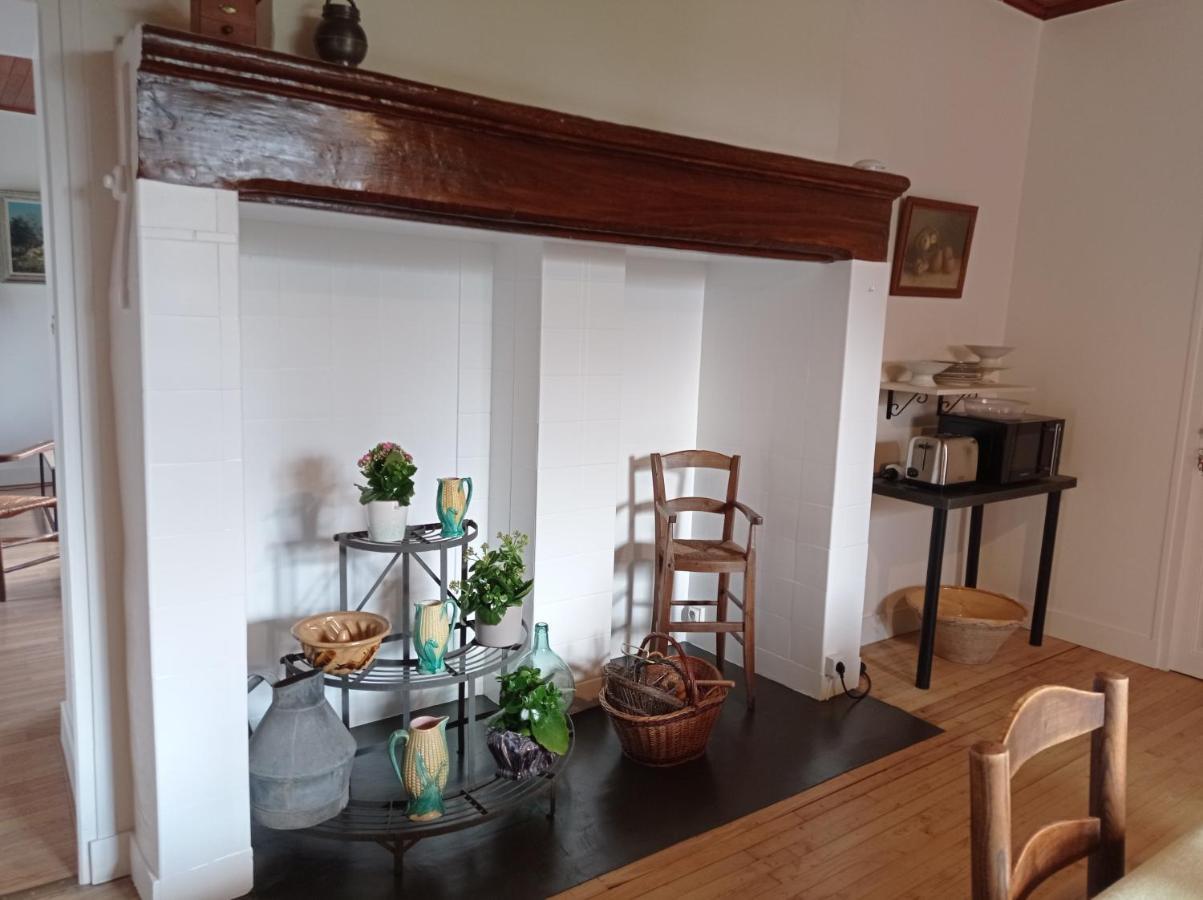 Maison De Famille Cénac-et-Saint-Julien Esterno foto